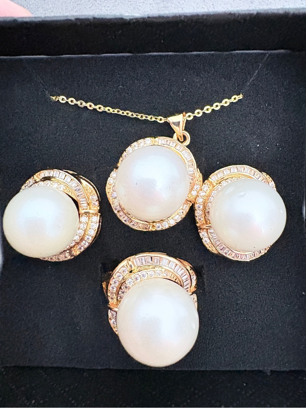 Genuine South Sea Pearl Gold Set